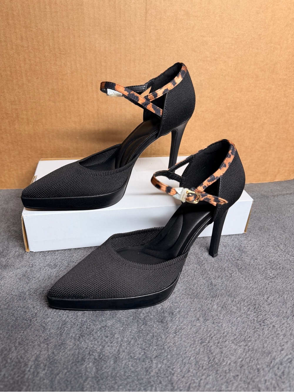 Cosy Island Spotlight Strapped Stiletto Pumps Black Leopard Size 6